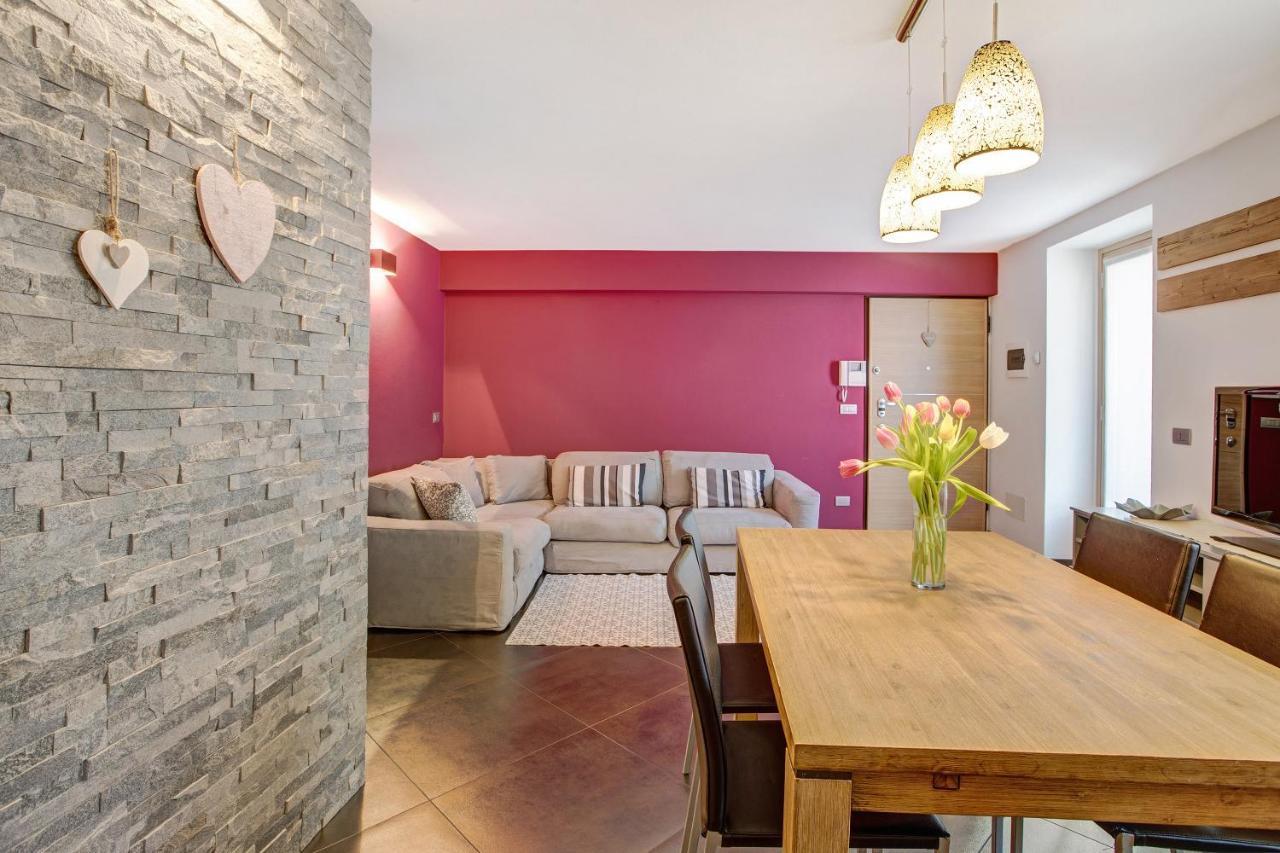 Appartamento La Maison Du Bonheur Grosio Esterno foto