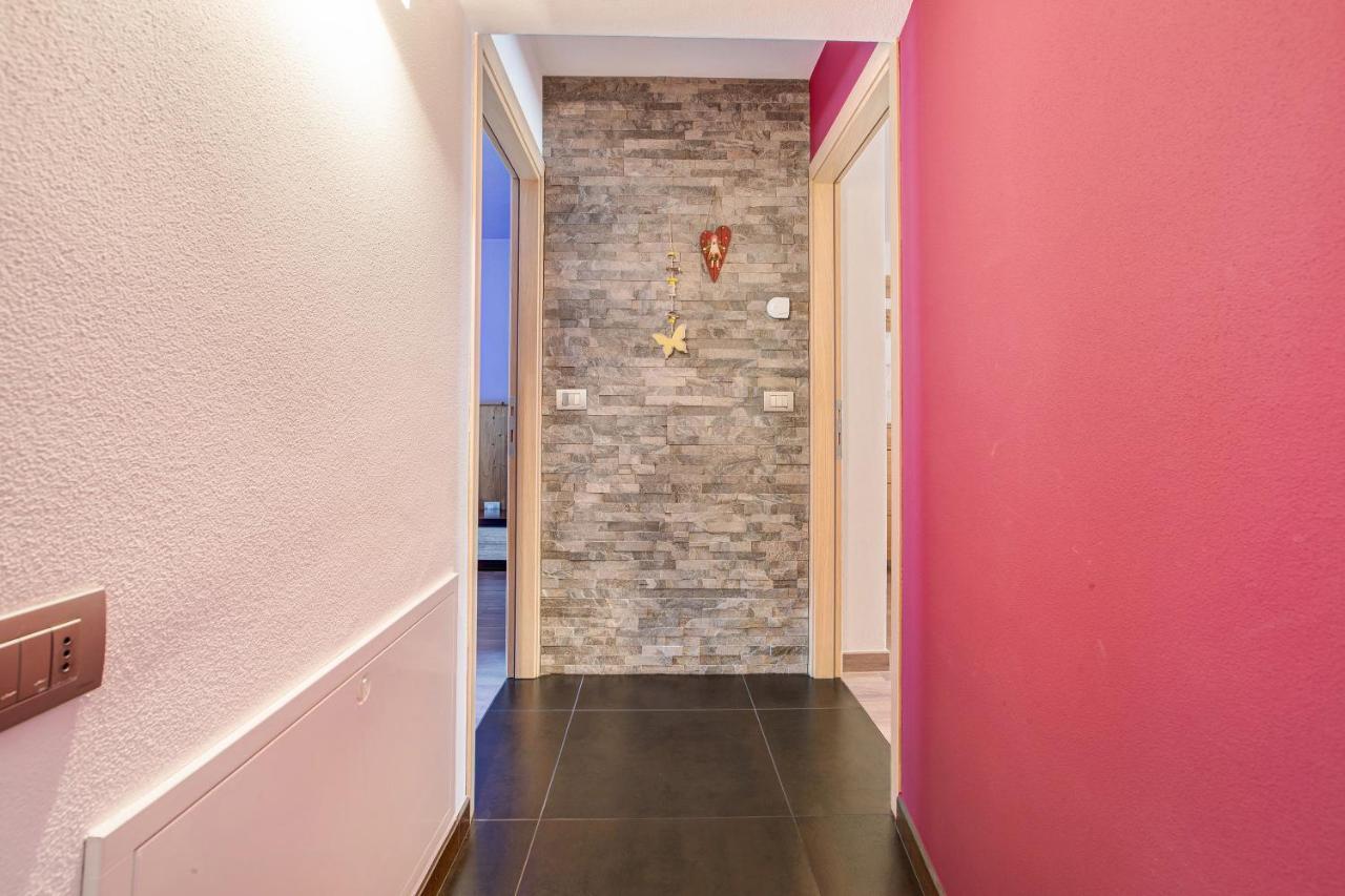 Appartamento La Maison Du Bonheur Grosio Esterno foto