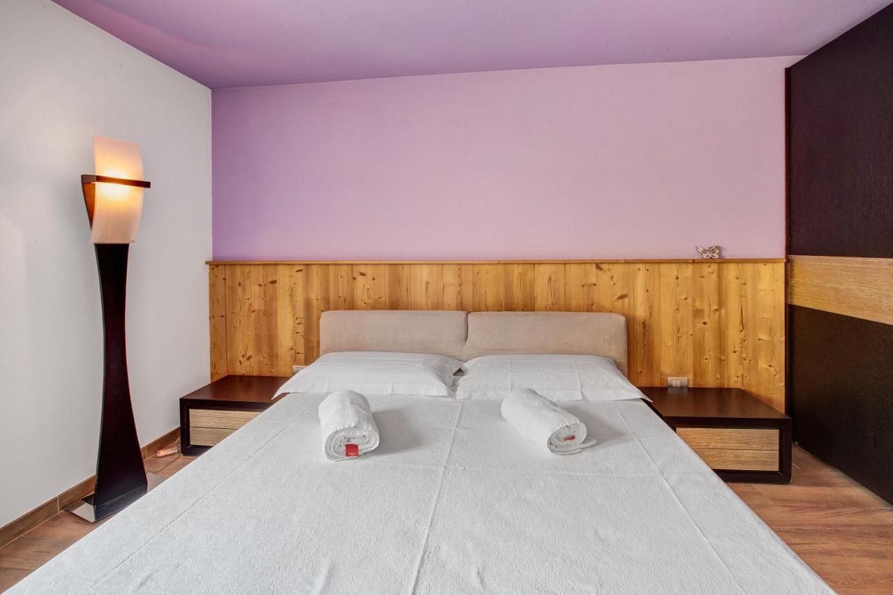 Appartamento La Maison Du Bonheur Grosio Esterno foto